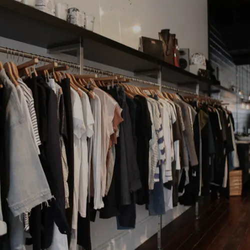 Black Gold Vintage Elegant Initial P jewelry Logo (3)