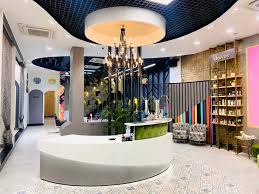 massage parlour in model town